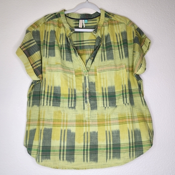 Pilcro and the Letterpress Green Plaid Short Sleeve Top - Picture 5 of 8